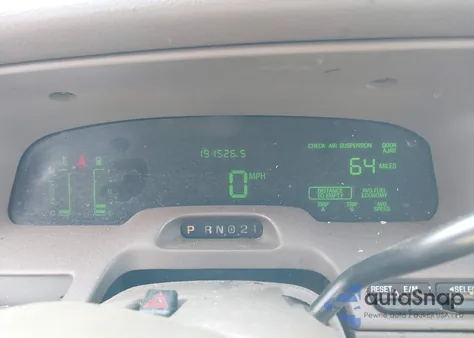 2003 Mercury Grand Marquis Ls z USA, uszkodzony, nr VIN 2MEFM75W83X637565